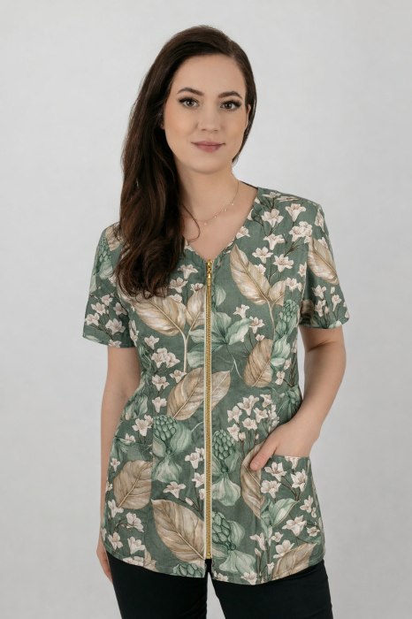 żakiet_medyczny_we_wzorki_kwiat_pustyni_na_zieleni_M_379D_krótki_rękaw_MG_0162.png
