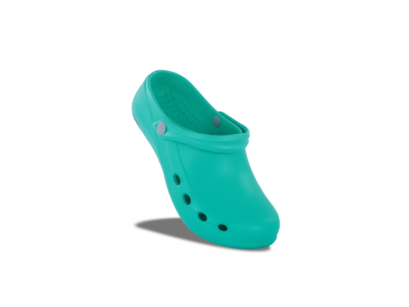 5-Obuwie-zawodowe-piankowe-antyposlizgowe-mietowe-PRIMA-CLOG-scaled.png