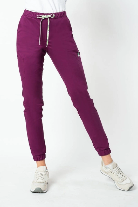 spodnie-damskie-medyczne-joggery-jagoda.jpg