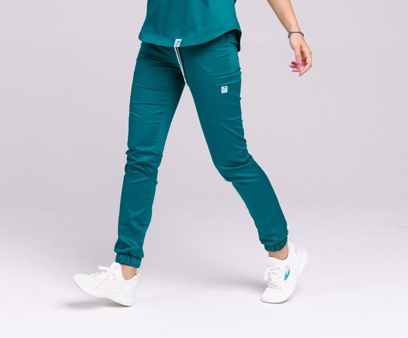 spodnie-damskie-medyczne-joggery-sonia-zielony-morski.jpg