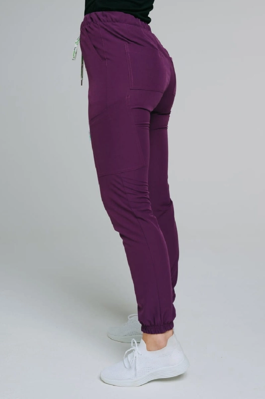 spodnie-medyczne-joggery-natalie-wrzosowy (5).jpg