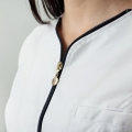 Bluza medyczna damska biało-grantowa ELIZA MECLO