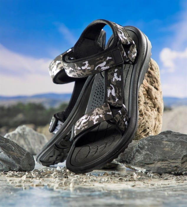 sandaly-trekkingowe-camo-ac0df1fcb12140cfbfc8522890703cbb-fec369b6.jpg